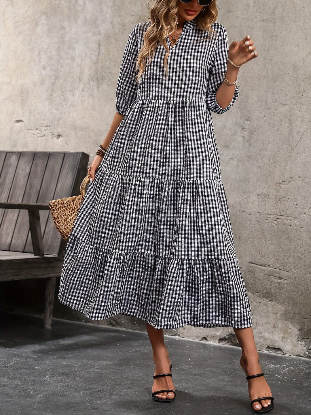 Liora – Sleeveless Maxi Dress