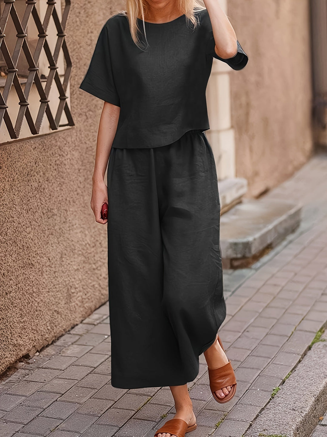 Mira – Casual Split Sleeve Top