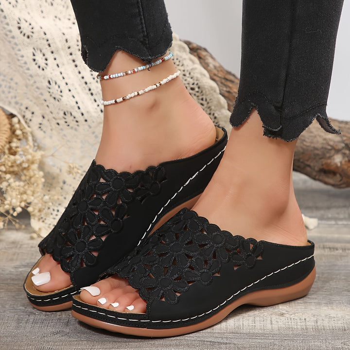 Mira – Laser Cut Fish Mouth Slippers