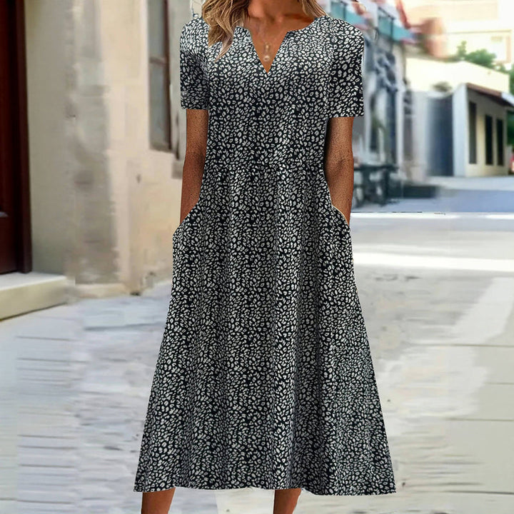 Evening Poised Dress - Flowy