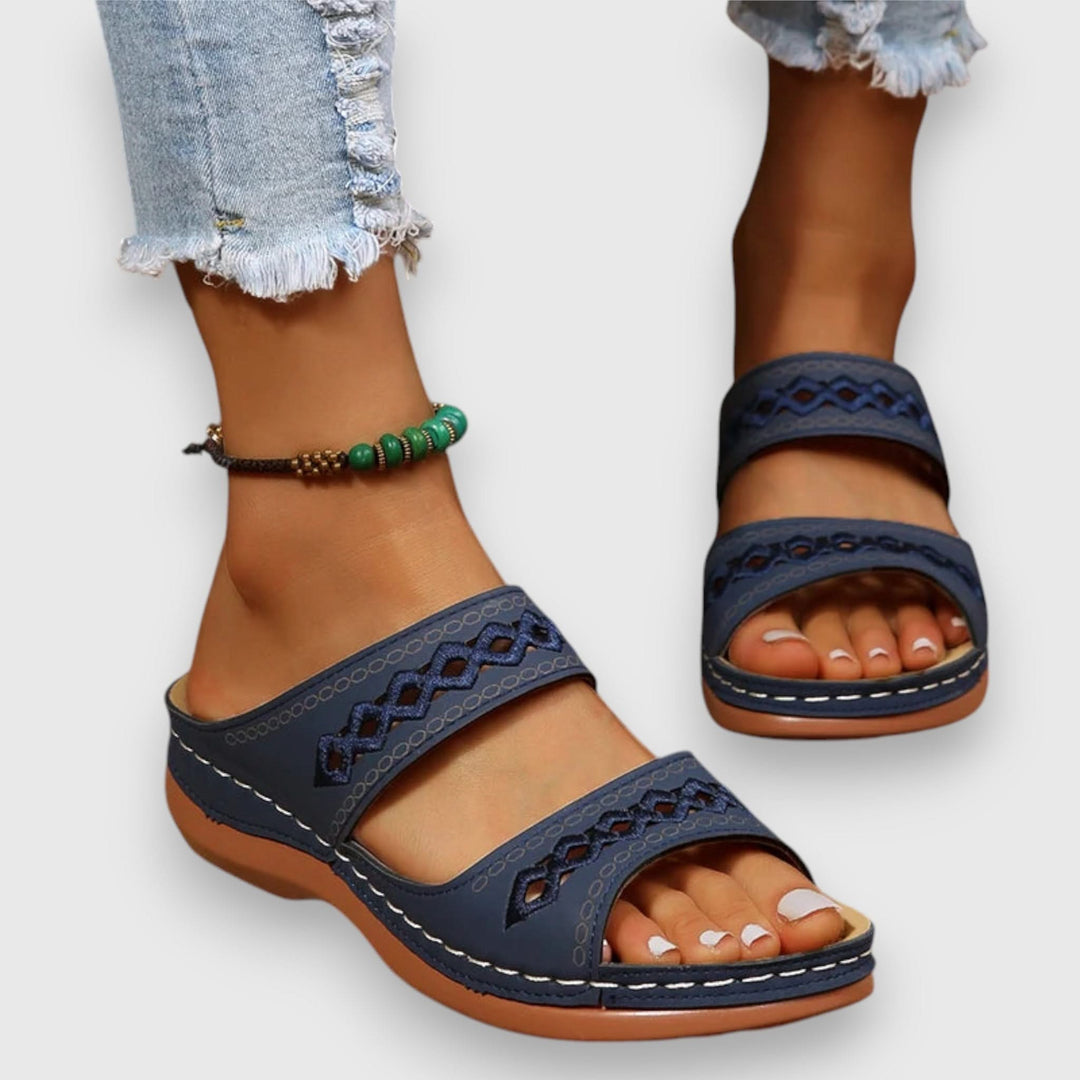 Luma – Duo Panel Sandals