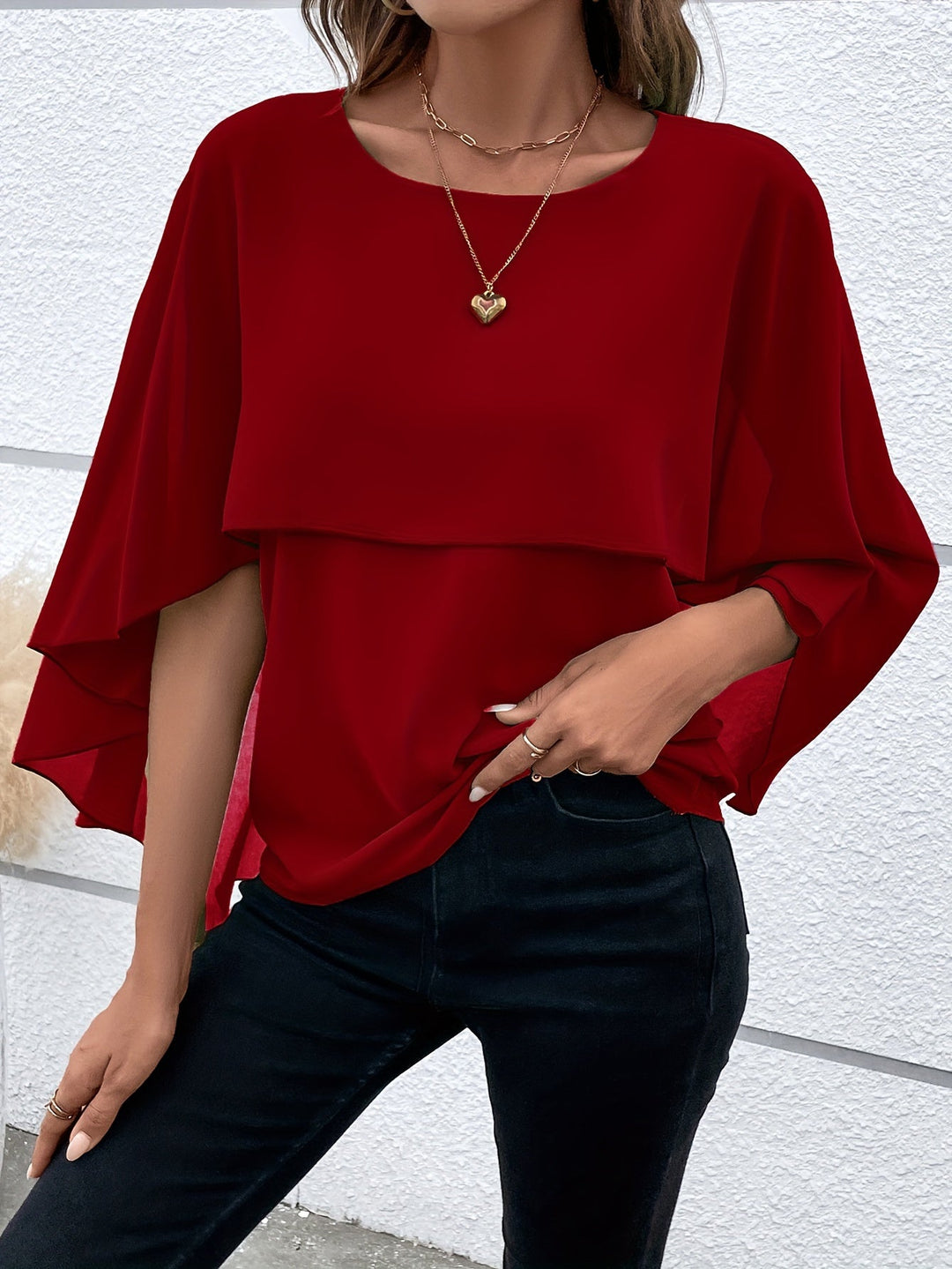 Lina – Asymmetrical Hem Round Neck Blouse
