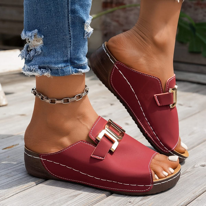 Capella – Effortless Style, All-Day Comfort