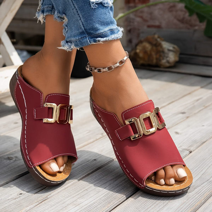 Capella – Effortless Style, All-Day Comfort