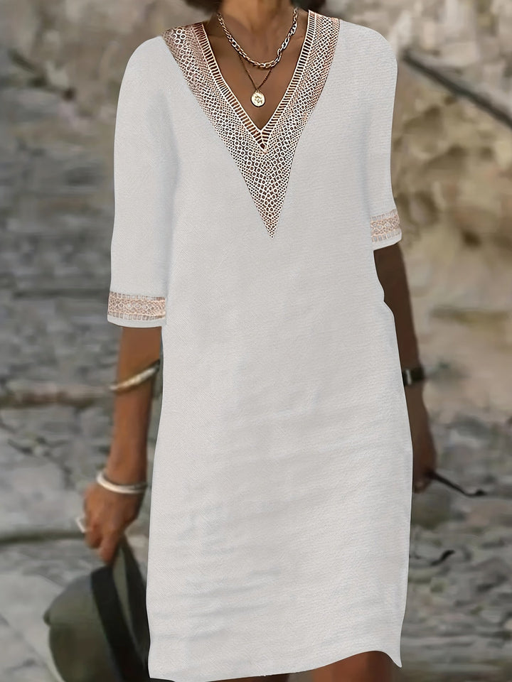 Elise – Lace V-Neck Half Dress