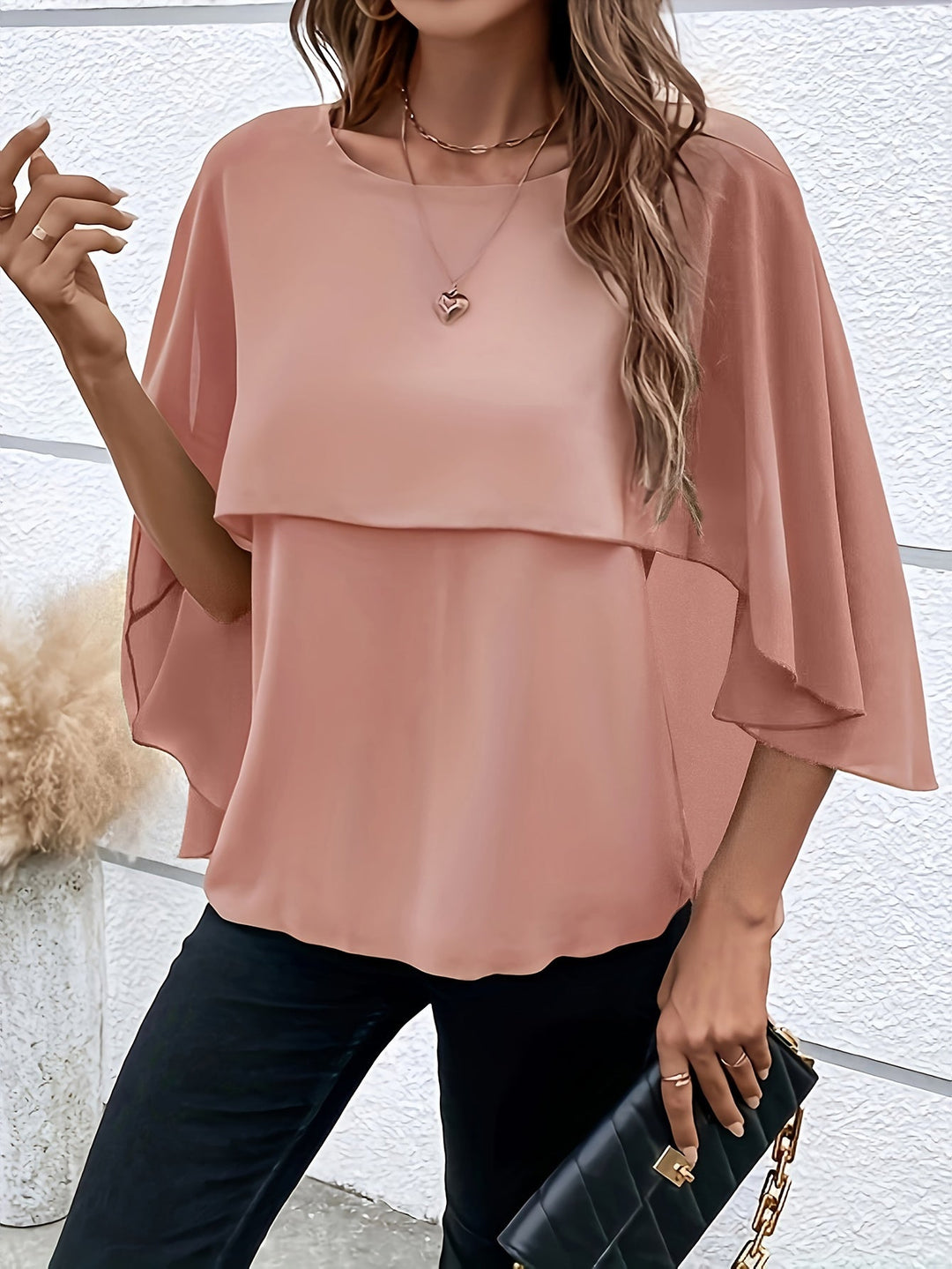 Lina – Asymmetrical Hem Round Neck Blouse