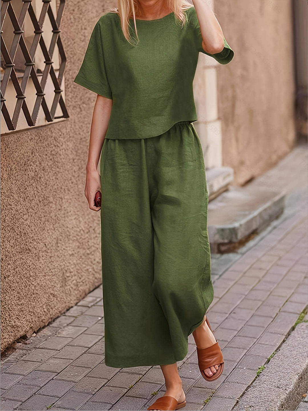 Mira – Casual Split Sleeve Top