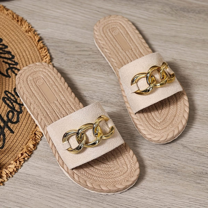 Valencia – Relaxed Elegance for Every Occasion