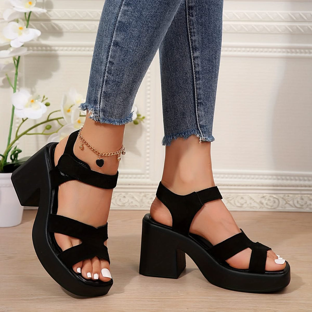 Carmela – Bold Elegance, Lasting Comfort