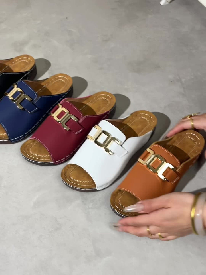 Capella – Effortless Style, All-Day Comfort