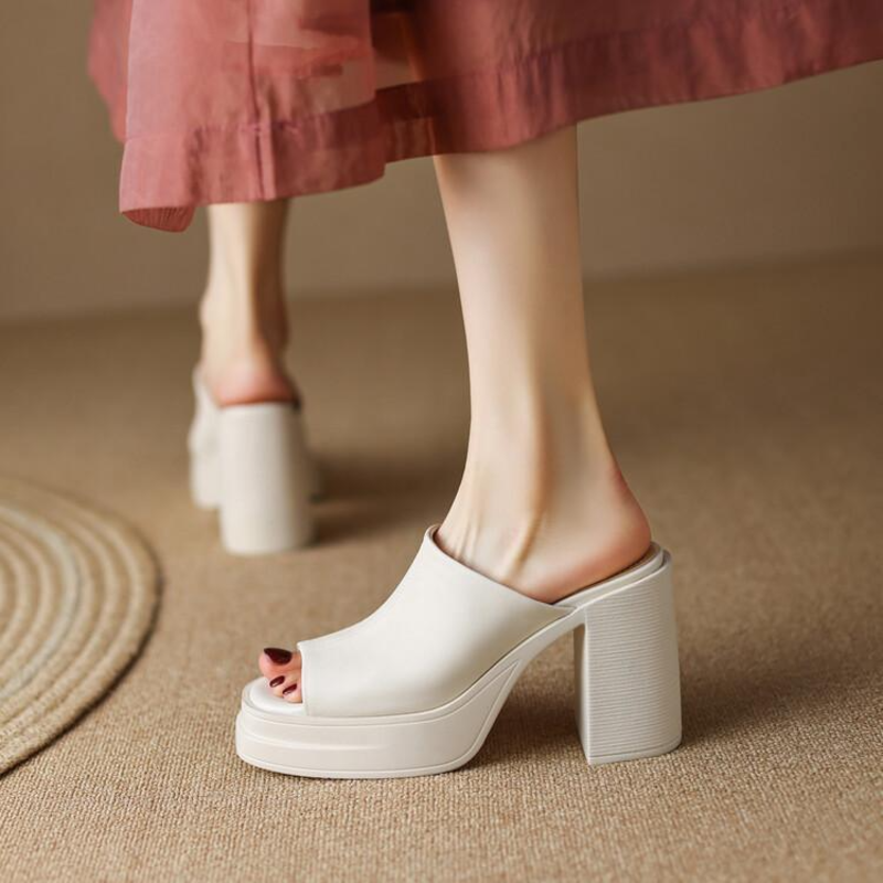 Gigi Platform Sandals