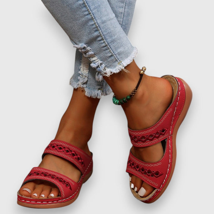 Luma – Duo Panel Sandals
