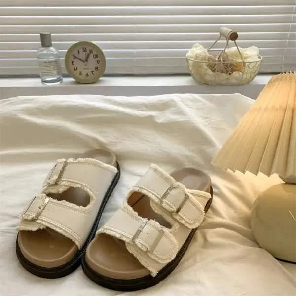 Capri Comfort Buckle Slide – Soft Support with Everyday Style