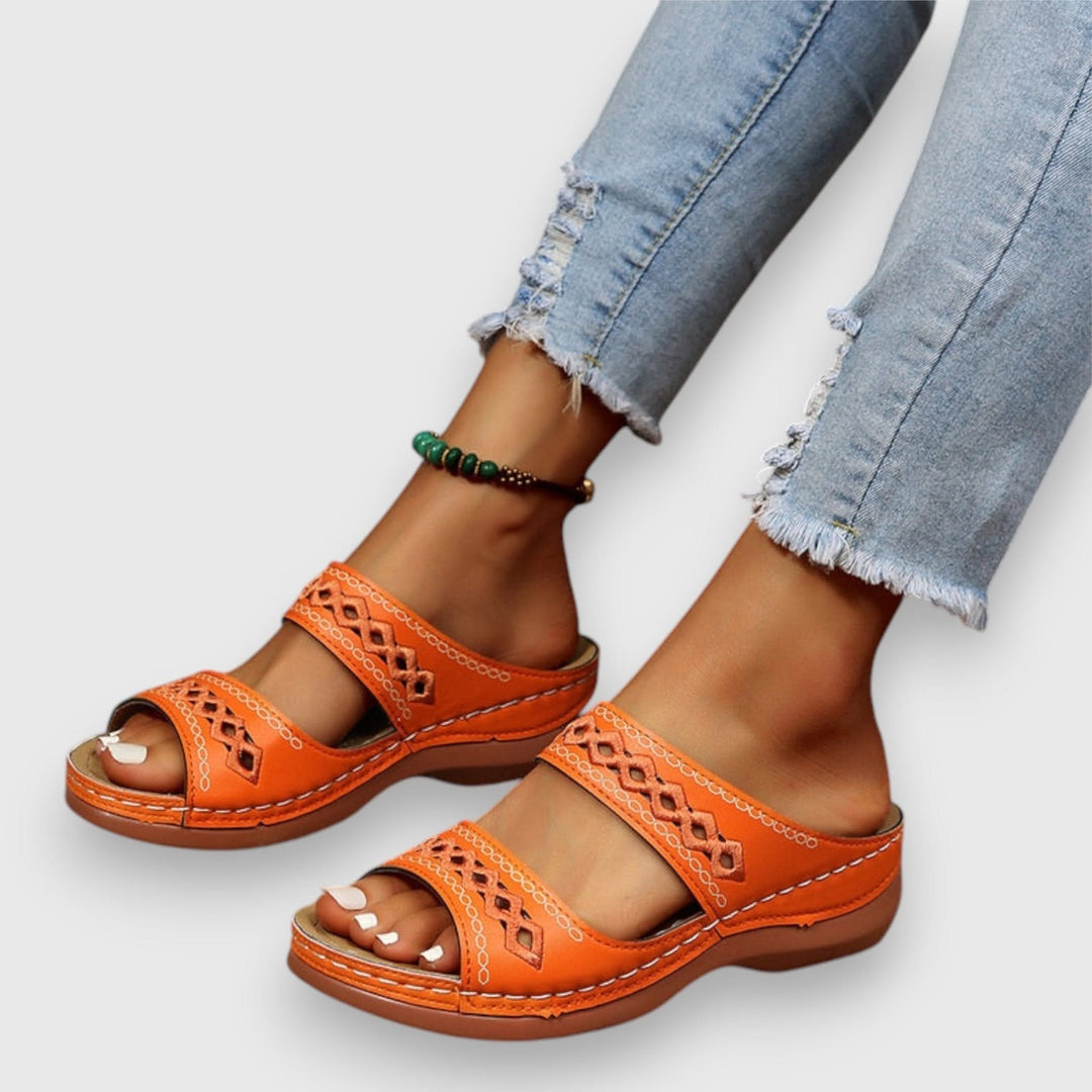 Luma – Duo Panel Sandals