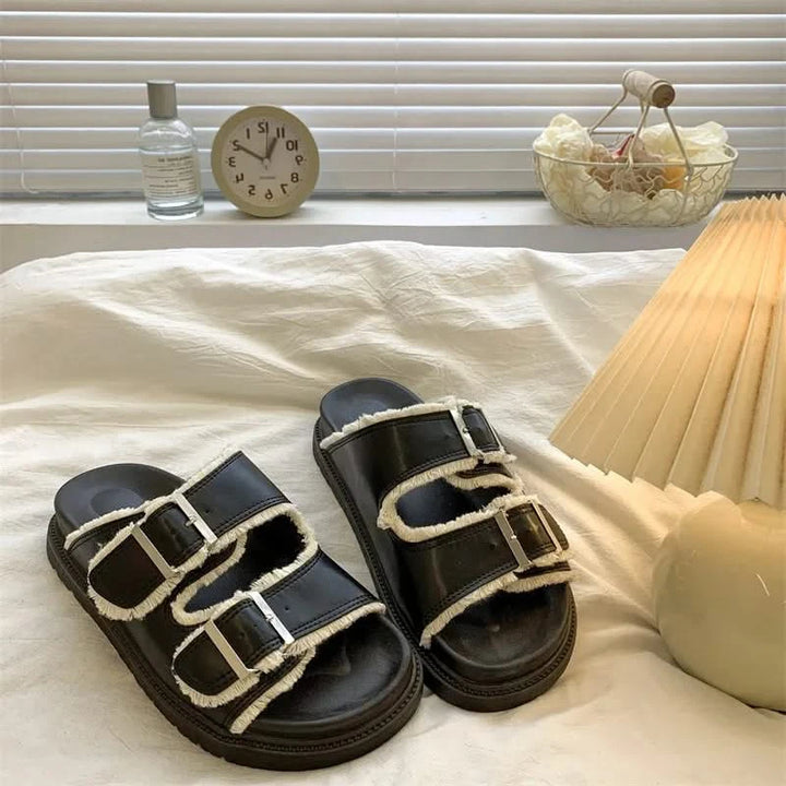 Capri Comfort Buckle Slide – Soft Support with Everyday Style