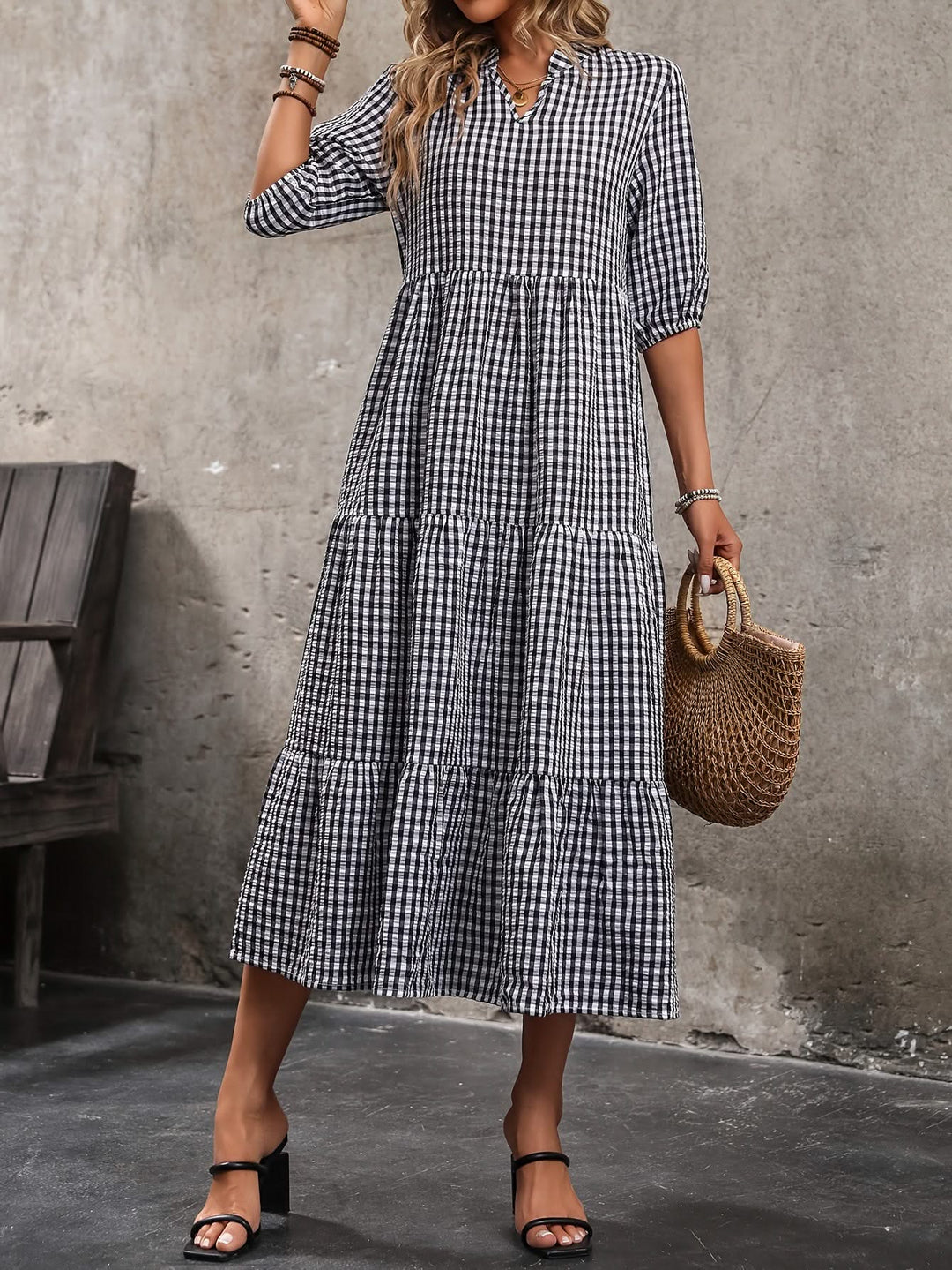 Liora – Sleeveless Maxi Dress