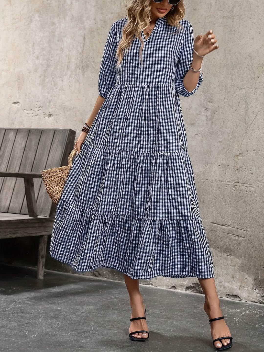 Liora – Sleeveless Maxi Dress