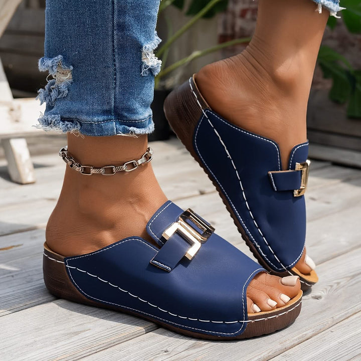 Capella – Effortless Style, All-Day Comfort