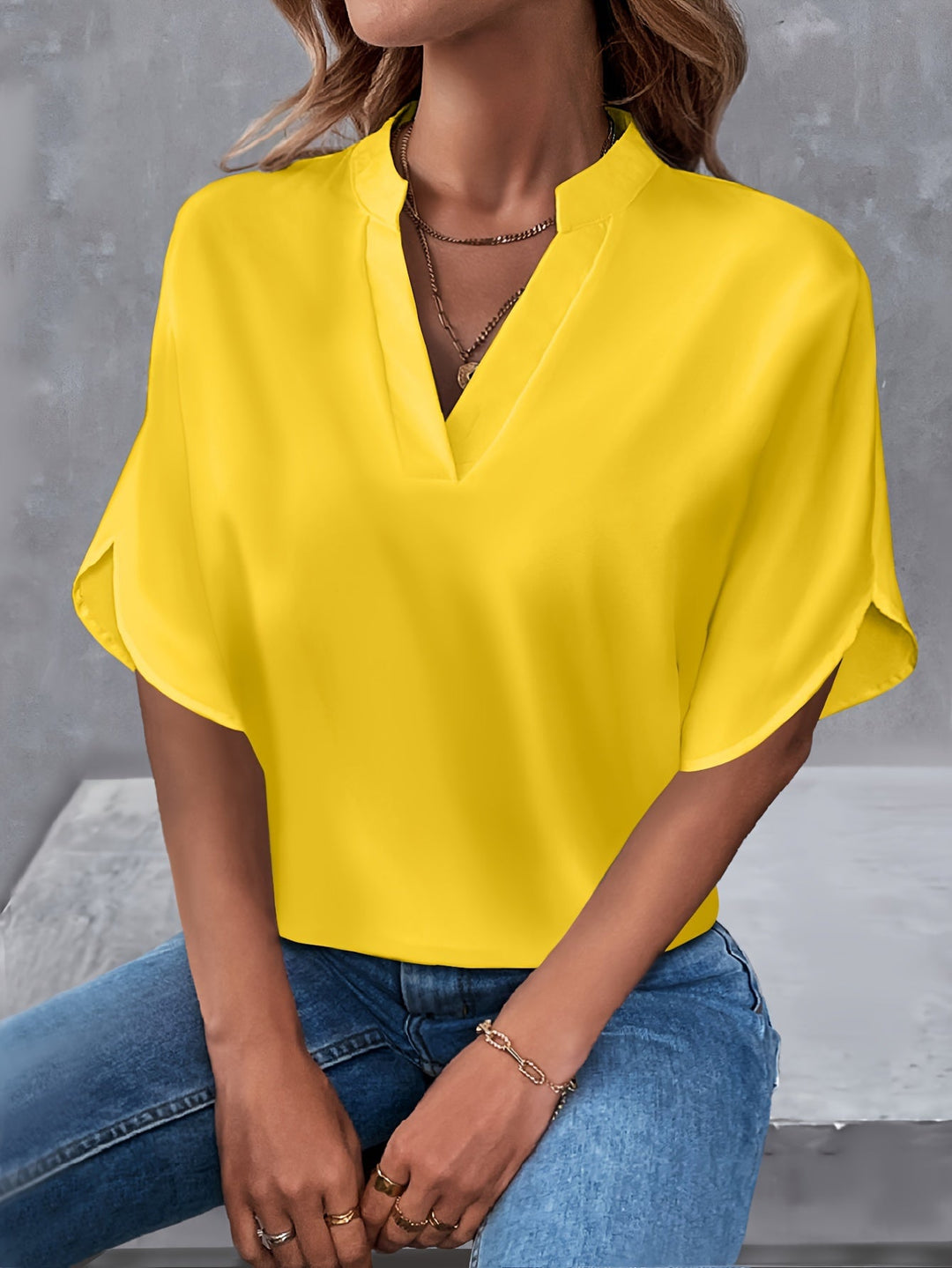 Elara – Notch Neck Split Sleeve Blouse